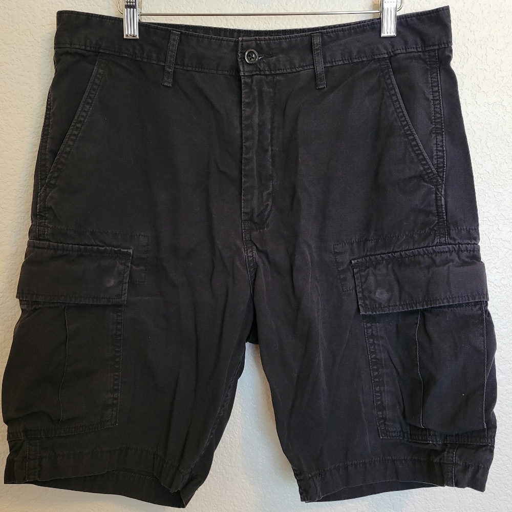 Levi's Black Cargo Shorts